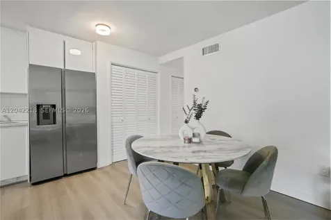 1614 West Avenue Miami Beach FL 33139