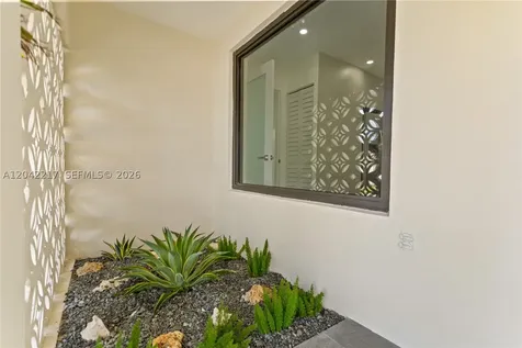 2431 Sabal Palm Drive Miramar FL 33023