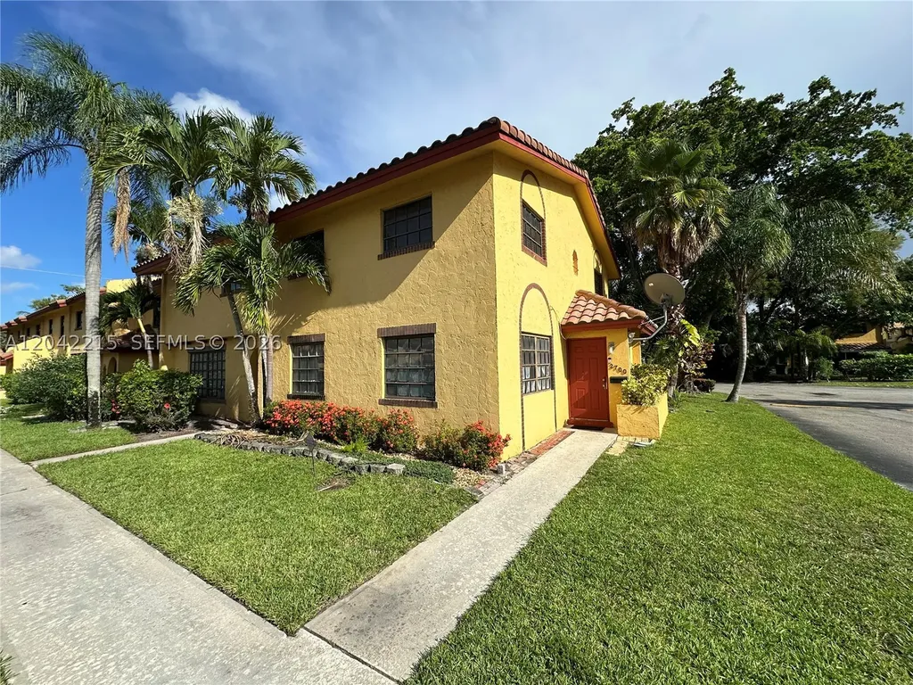 2700 NW 47th Terrace Lauderdale Lakes FL 33313