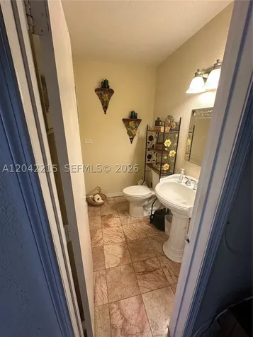 2700 NW 47th Terrace Lauderdale Lakes FL 33313