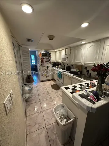 2700 NW 47th Terrace Lauderdale Lakes FL 33313