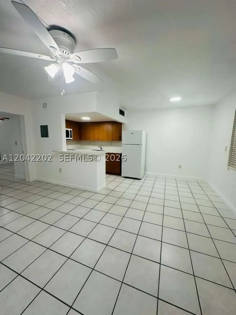 1230 W 54th Street Hialeah FL 33012