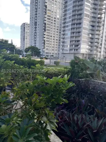 18021 Biscayne Boulevard Aventura FL 33160