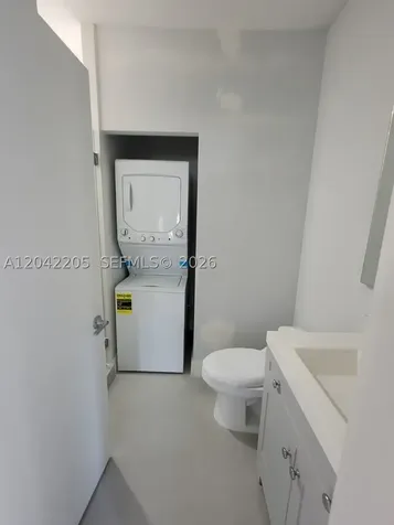 313 NE 169th Street North Miami Beach FL 33162