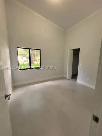 313 NE 169th Street North Miami Beach FL 33162