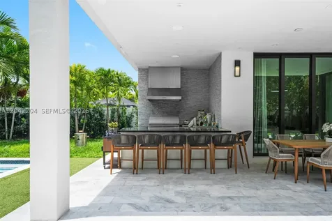 6814 NW 104th Court Doral FL 33178