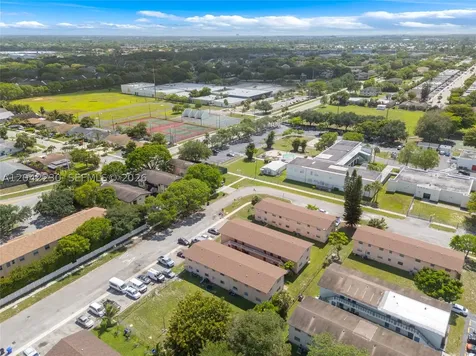 7481 SW 10th Court North Lauderdale FL 33068