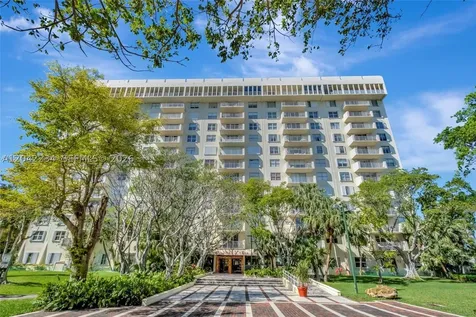 11111 Biscayne Boulevard Miami FL 33181
