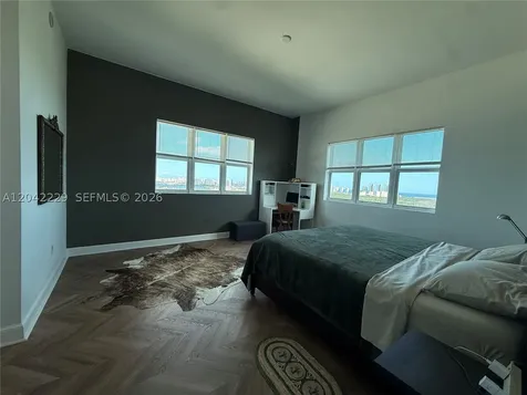 15051 Royal Oaks Lane North Miami FL 33181
