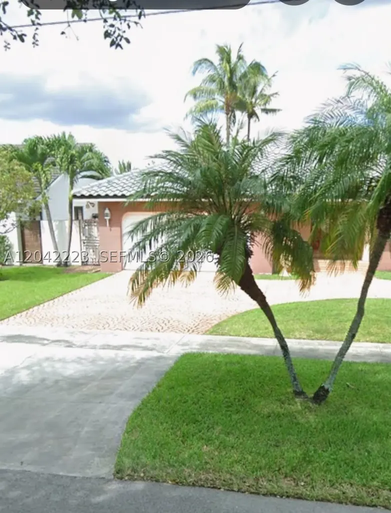 1281 Redbird Avenue Miami Springs FL 33166
