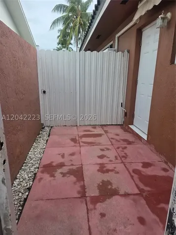 1281 Redbird Avenue Miami Springs FL 33166