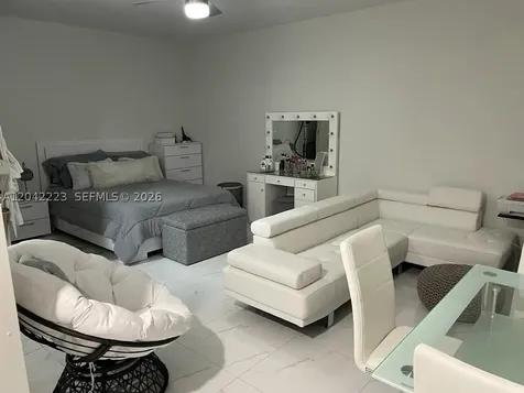 1281 Redbird Avenue Miami Springs FL 33166