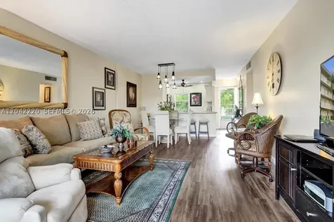 415 SE 11th Terrace Dania Beach FL 33004