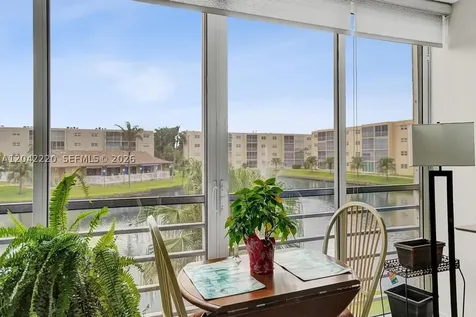 415 SE 11th Terrace Dania Beach FL 33004