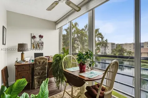 415 SE 11th Terrace Dania Beach FL 33004