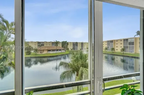 415 SE 11th Terrace Dania Beach FL 33004