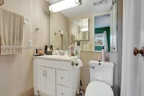 415 SE 11th Terrace Dania Beach FL 33004
