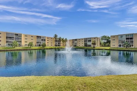 415 SE 11th Terrace Dania Beach FL 33004