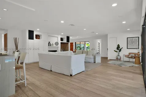 5801 SW 37th Terrace Dania Beach FL 33312