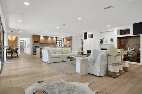 5801 SW 37th Terrace Dania Beach FL 33312