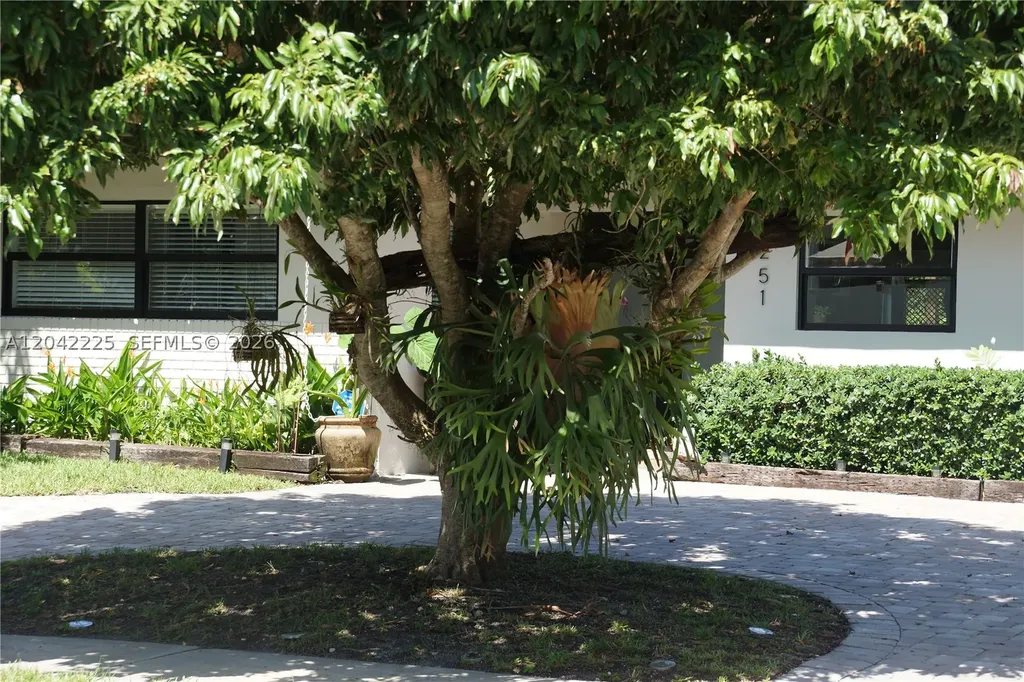 1251 SW 11th Terrace Boca Raton FL 33486