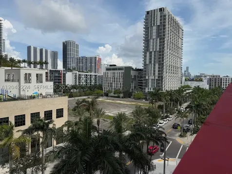 90 NE 32nd Street Miami FL 33137