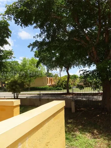 13894 SW 65th Terrace Miami FL 33183