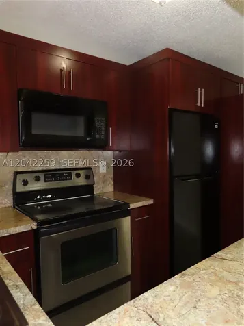 13894 SW 65th Terrace Miami FL 33183