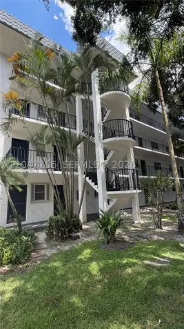 3280 Spanish Moss Terrace Lauderhill FL 33319