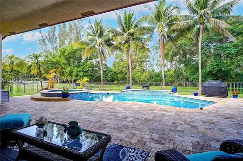 6807 NW 66th Way Parkland FL 33067