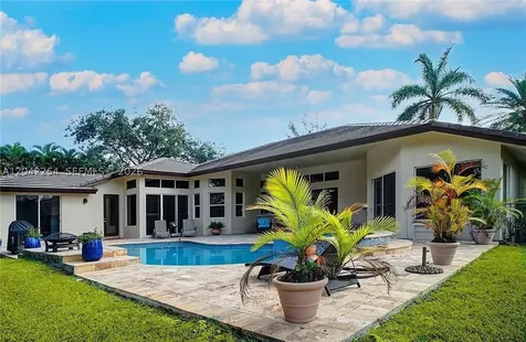 6807 NW 66th Way Parkland FL 33067