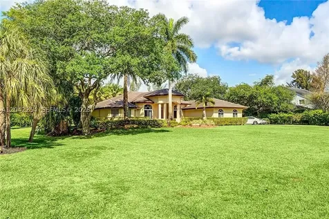 6807 NW 66th Way Parkland FL 33067
