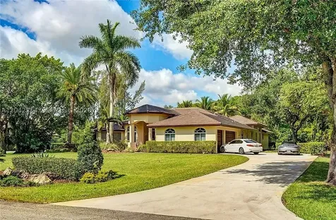 6807 NW 66th Way Parkland FL 33067