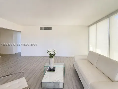 10275 Collins Avenue Bal Harbour FL 33154