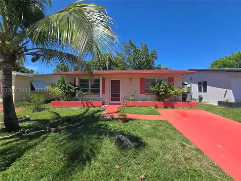 4717 NW 50th Street Tamarac FL 33319