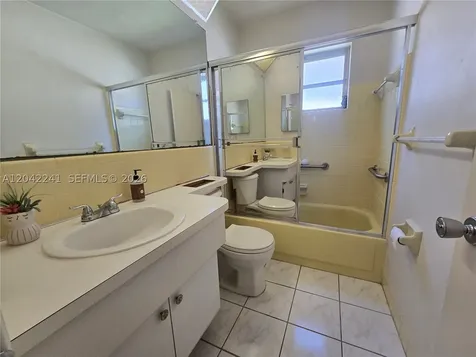 4717 NW 50th Street Tamarac FL 33319