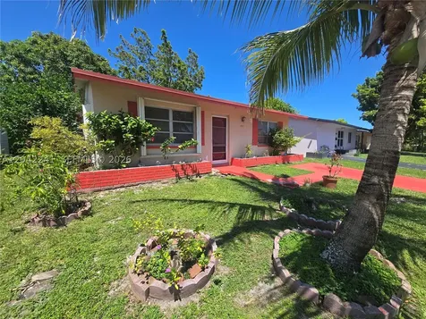 4717 NW 50th Street Tamarac FL 33319