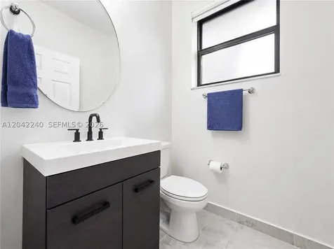 10604 W 33rd Lane Hialeah FL 33018