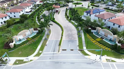 10604 W 33rd Lane Hialeah FL 33018