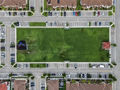 10604 W 33rd Lane Hialeah FL 33018