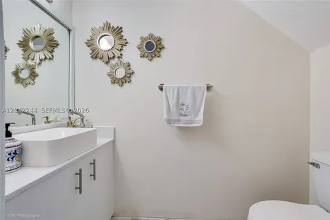 221 Riviera Circle Weston FL 33326