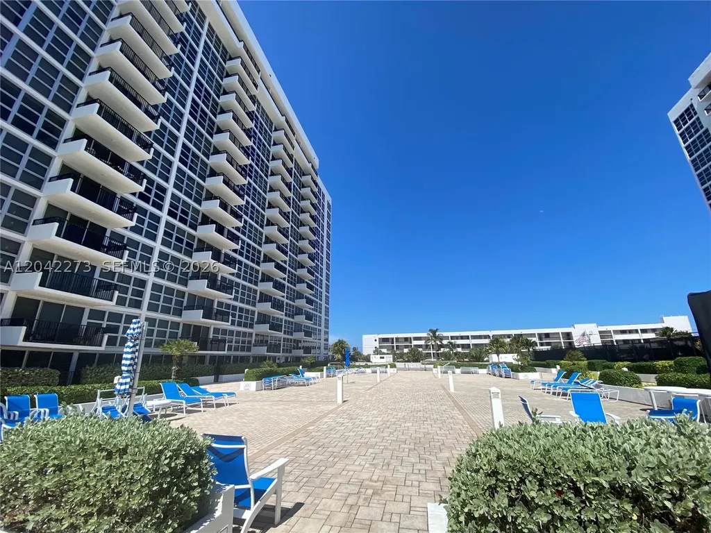 531 N Ocean Pompano Beach FL 33062