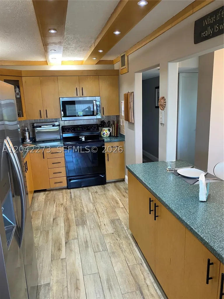 531 N Ocean Pompano Beach FL 33062