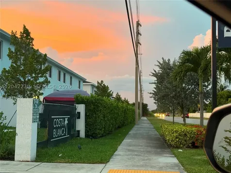 1057 NW 5th Street Florida City FL 33034