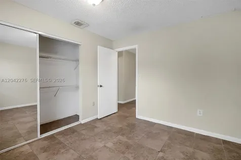 681 Thornridge Avenue Davie FL 33325