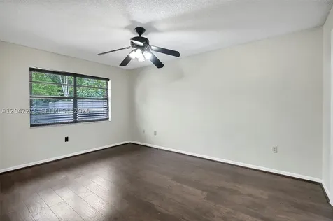 681 Thornridge Avenue Davie FL 33325