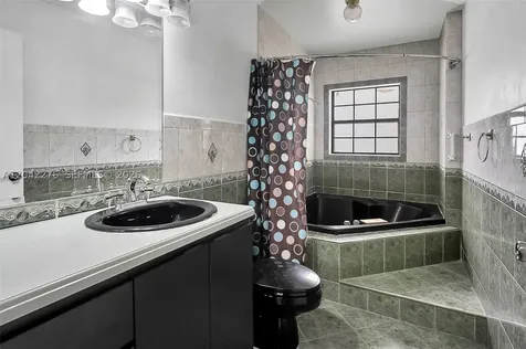 681 Thornridge Avenue Davie FL 33325