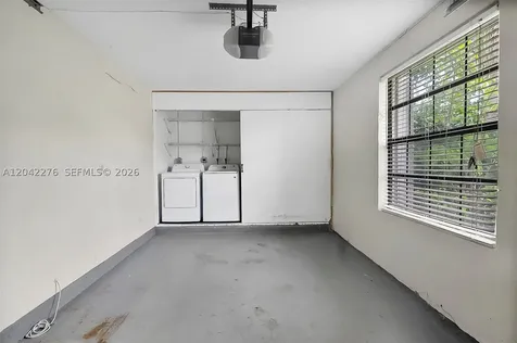 681 Thornridge Avenue Davie FL 33325