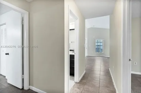 681 Thornridge Avenue Davie FL 33325