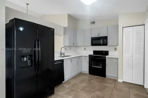 681 Thornridge Avenue Davie FL 33325